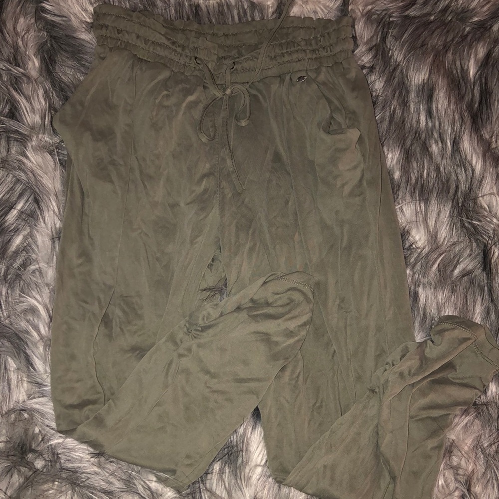 American Eagle pants